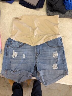 Maternity Denim Jean Shorts with Beige Support Waistband - Light Blue